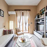 Maria's By Pikhost