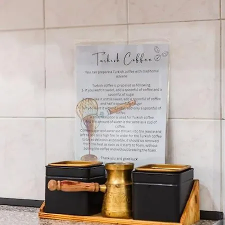 Maria's By Pikhost Διαμέρισμα *