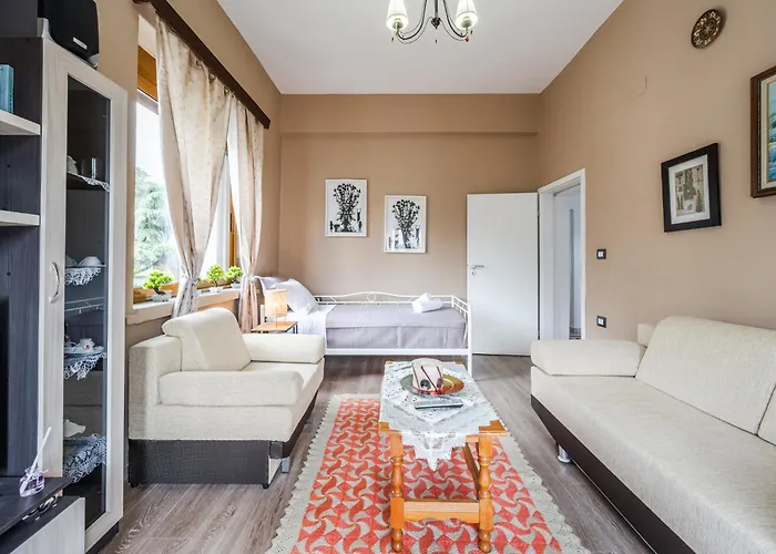 Maria's By Pikhost *