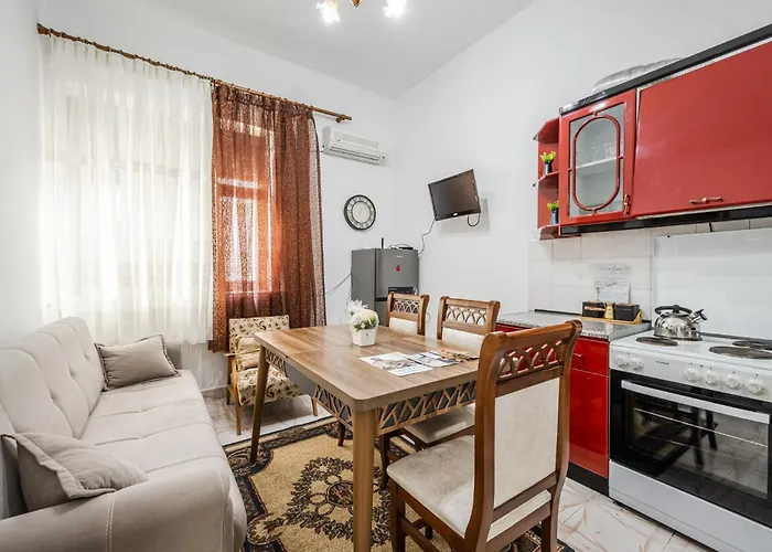 公寓 Maria's By Pikhost *