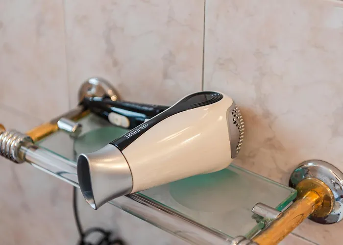 Maria's By Pikhost *